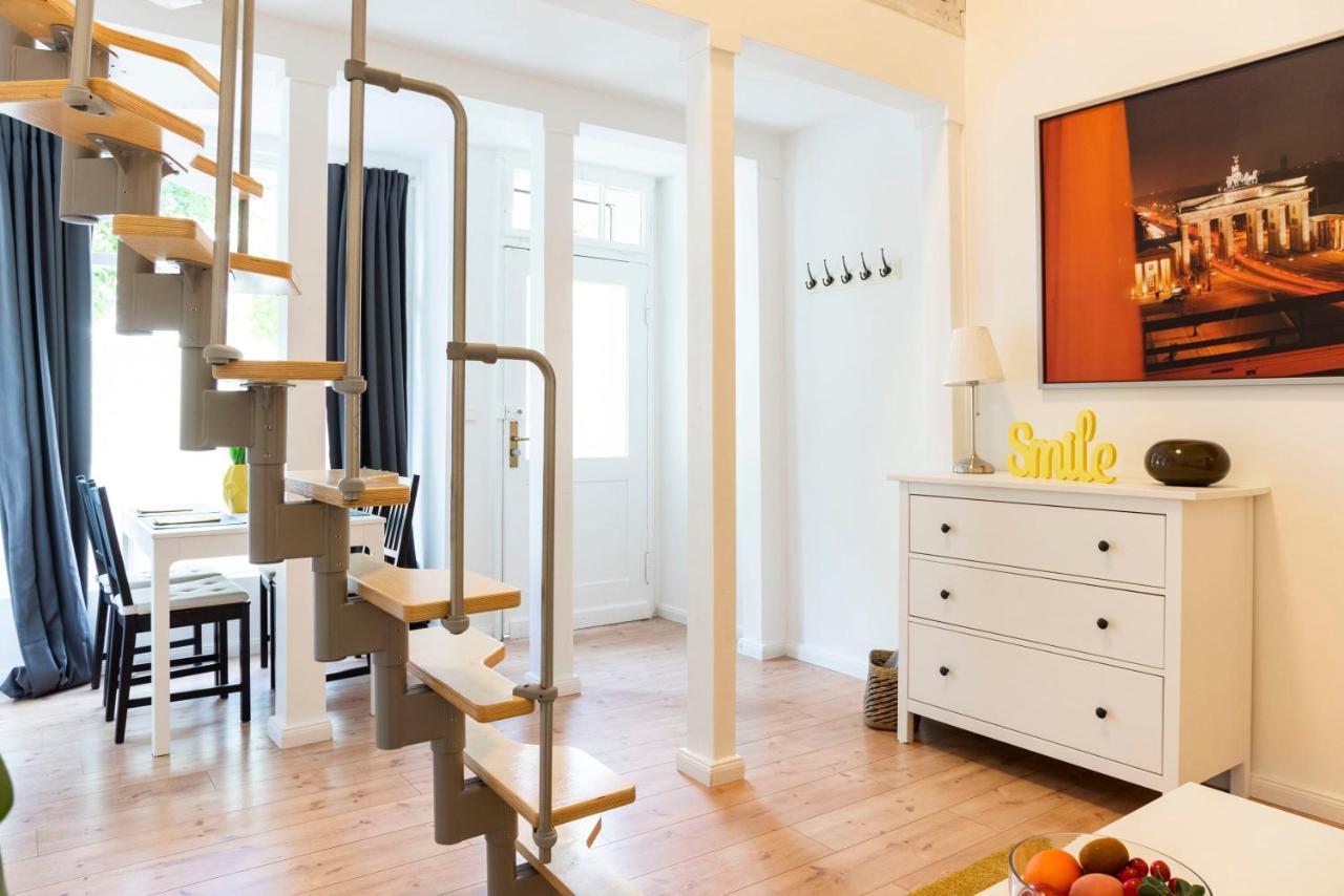 Spacious Loft Style Apartment In Berlin Willmersdorf Luaran gambar