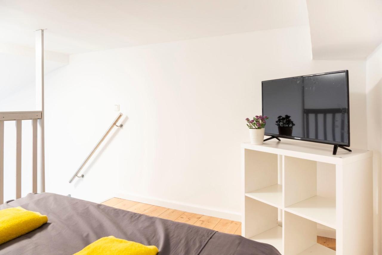 Spacious Loft Style Apartment In Berlin Willmersdorf Luaran gambar